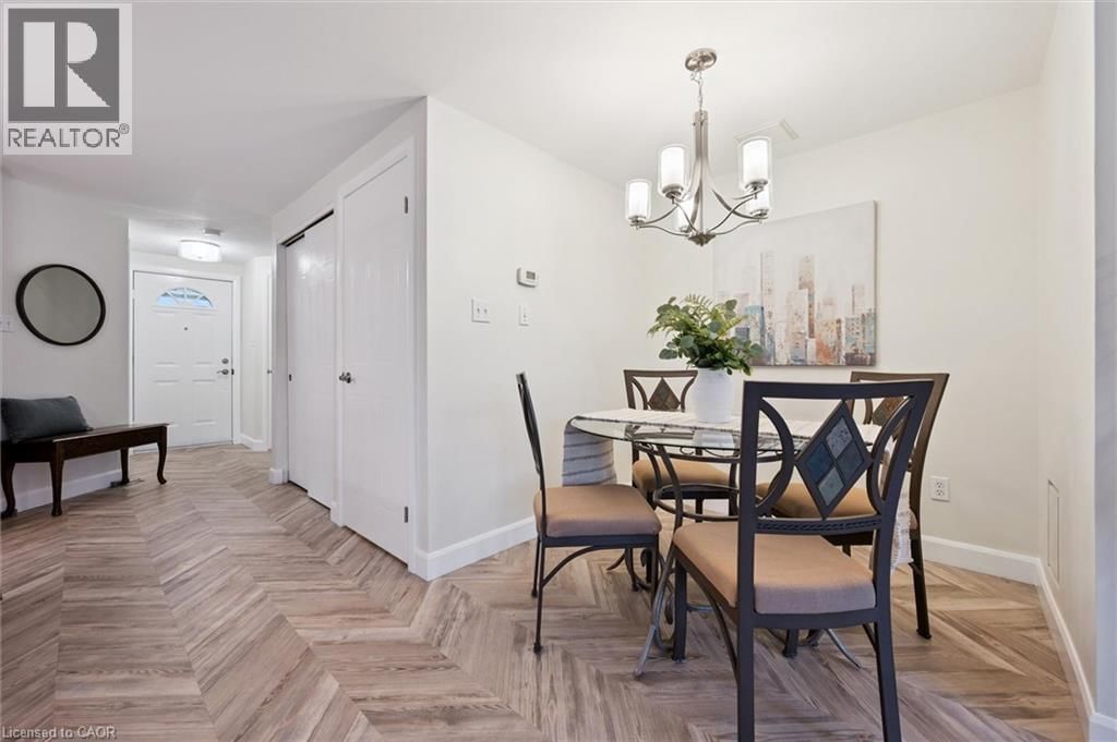 254 AUBURN DRIVE Image 12