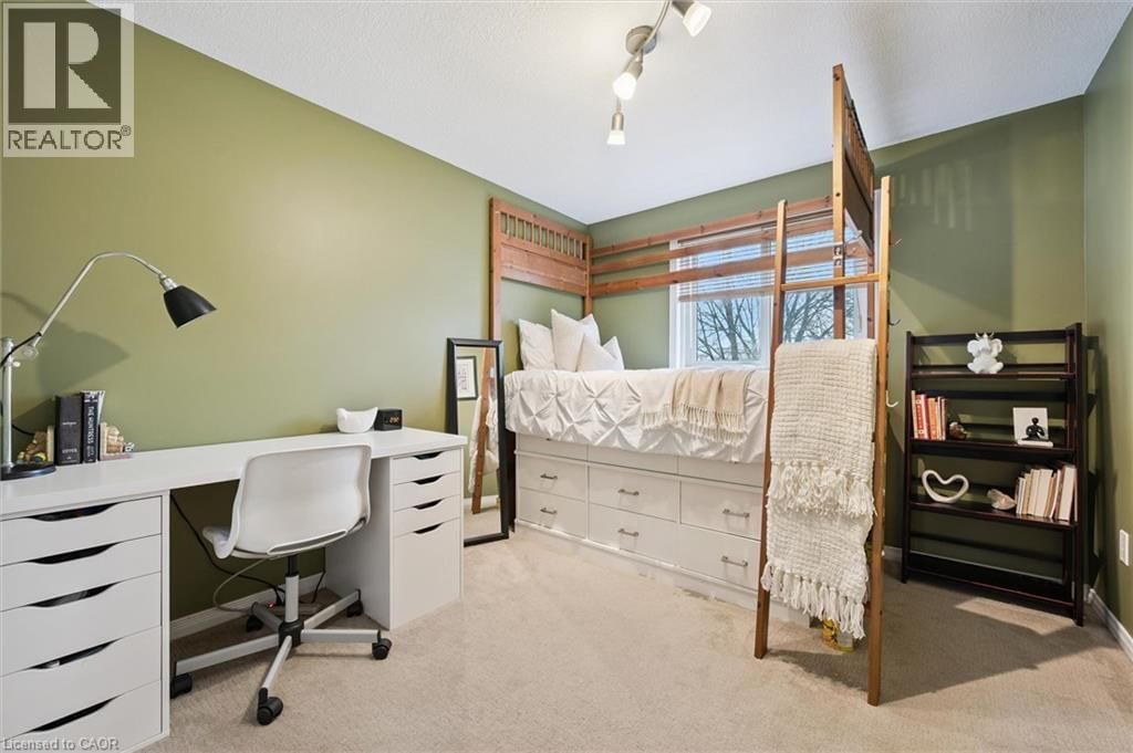 254 AUBURN DRIVE Image 15