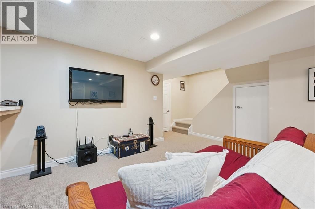 254 AUBURN DRIVE Image 23