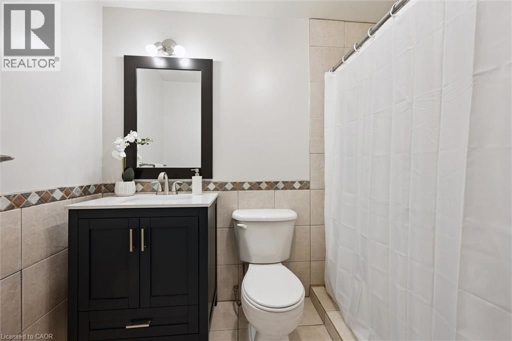 254 AUBURN DRIVE Image 24