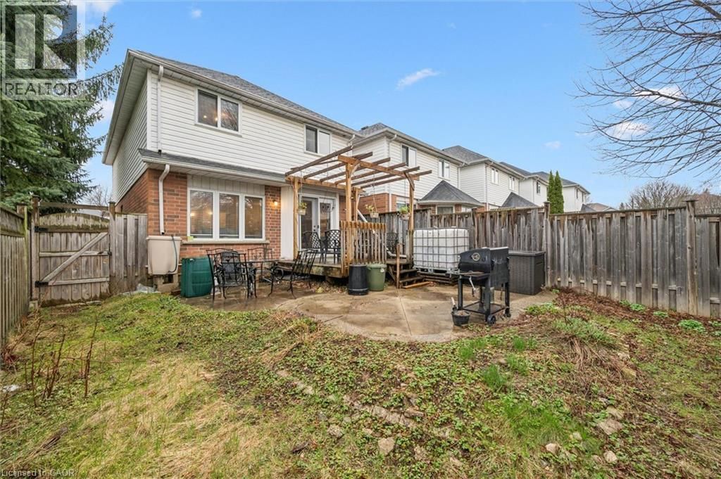 254 AUBURN DRIVE Image 28