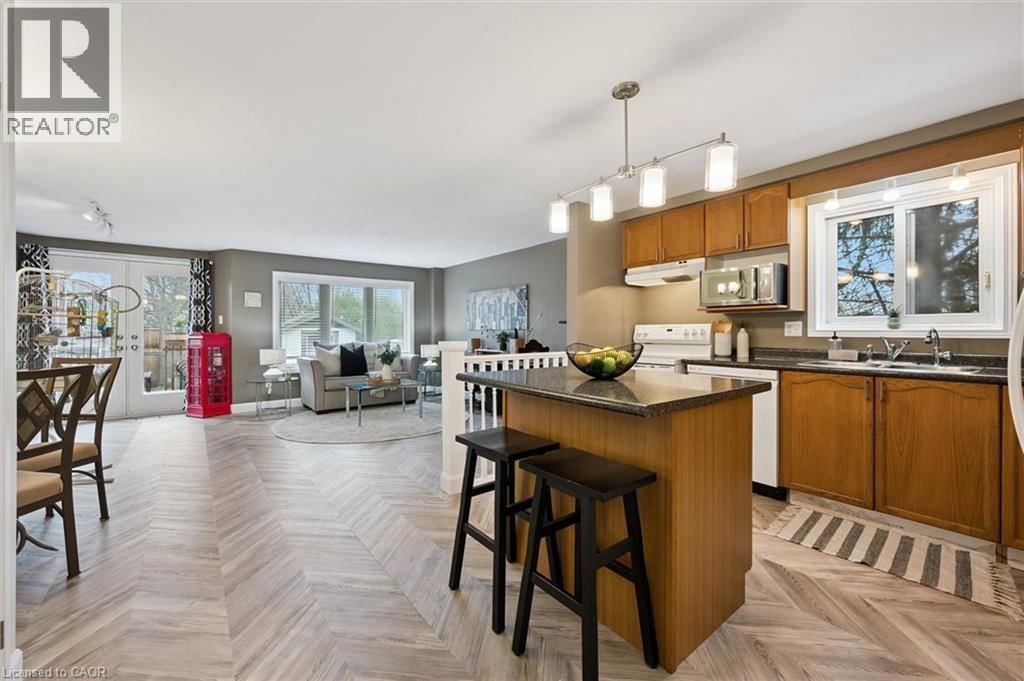 254 AUBURN DRIVE Image 3