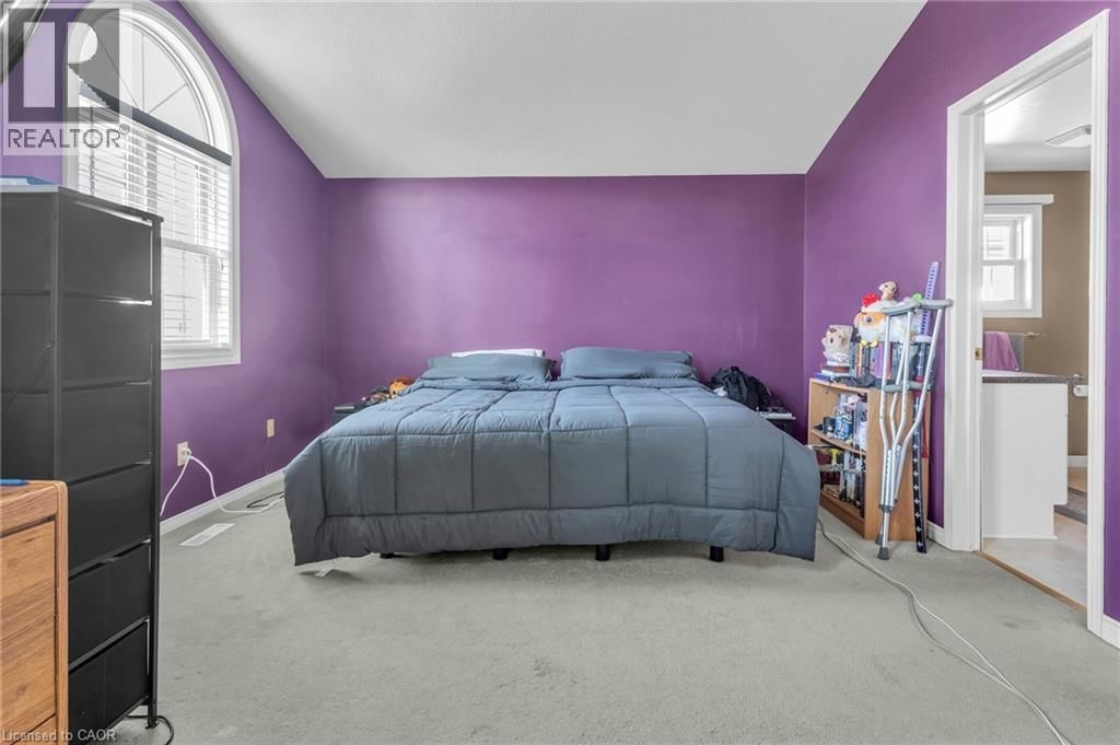 1030 PEARSON DRIVE Image 14