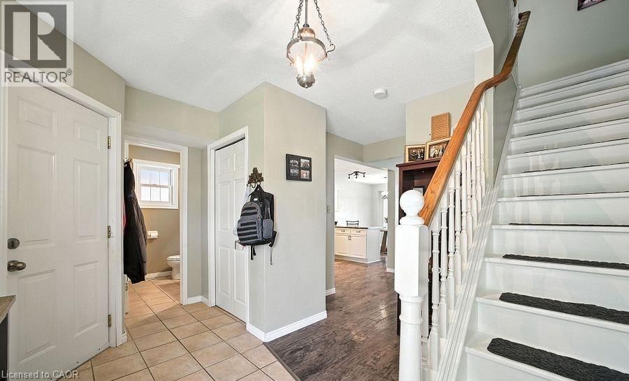 1030 PEARSON DRIVE Image 5