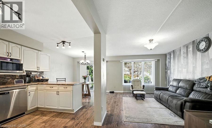 1030 PEARSON DRIVE Image 8