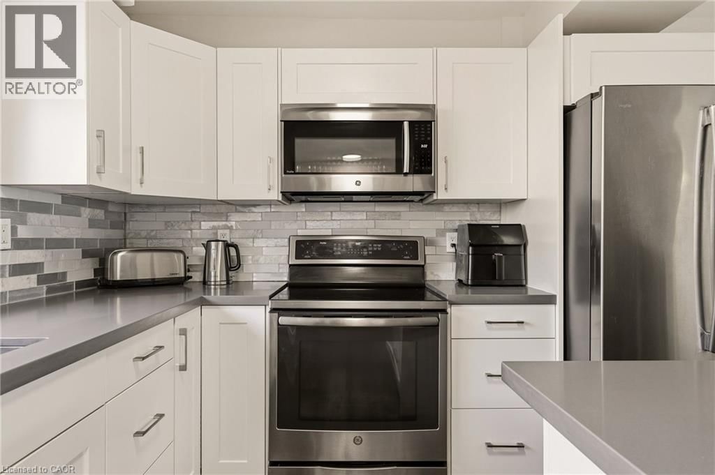 6 - 23 WATSONS LANE Image 14