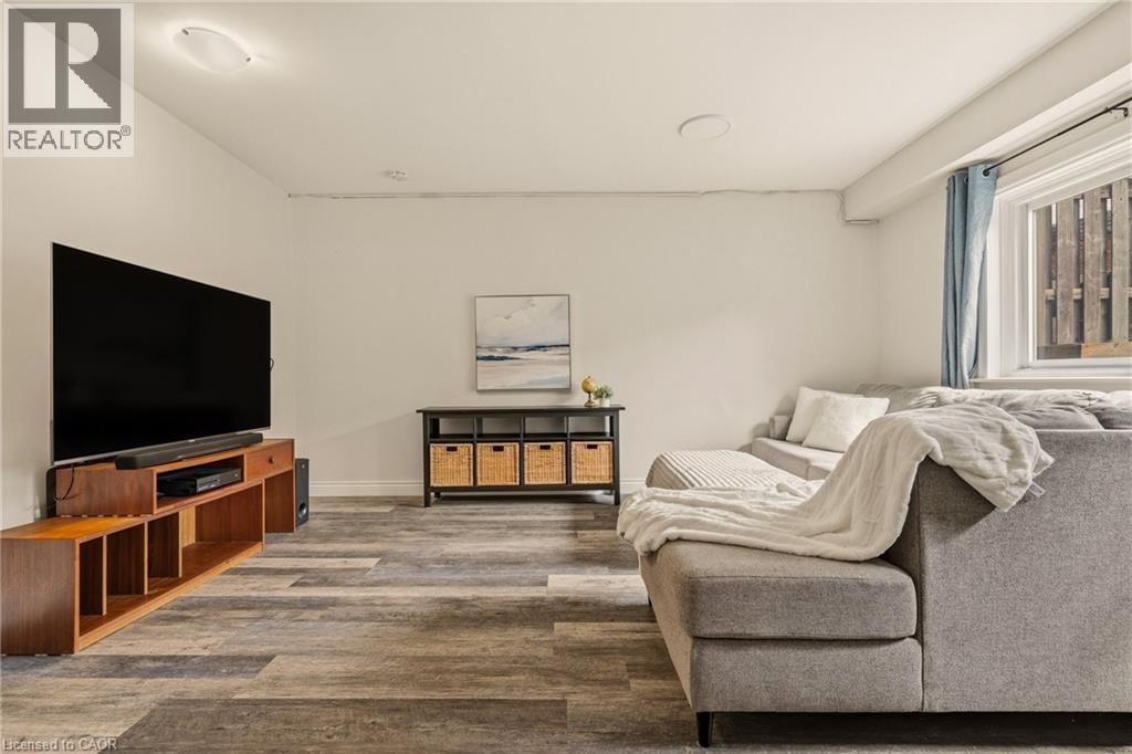 6 - 23 WATSONS LANE Image 31