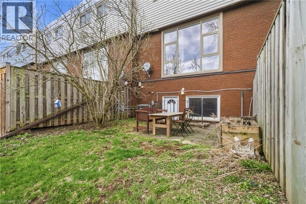 6 - 23 WATSONS LANE Image 39