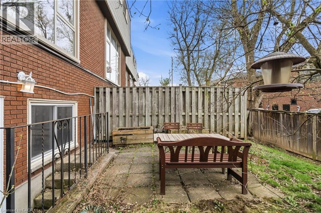 6 - 23 WATSONS LANE Image 40