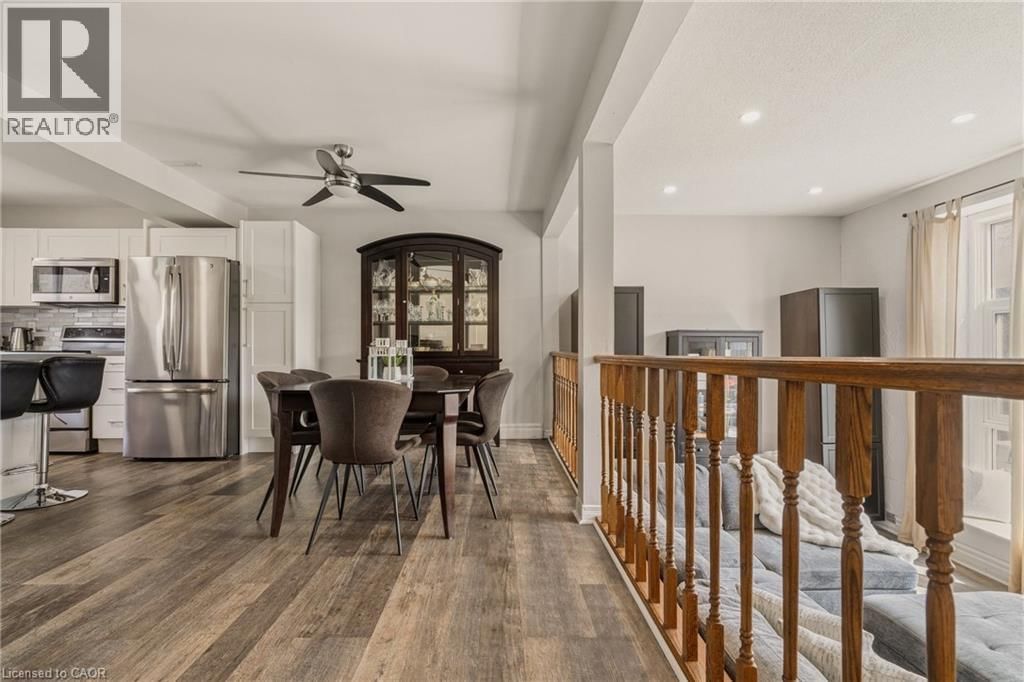 6 - 23 WATSONS LANE Image 8