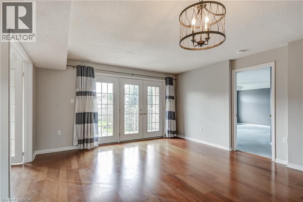 306E - 216 PLAINS ROAD WEST Image 16