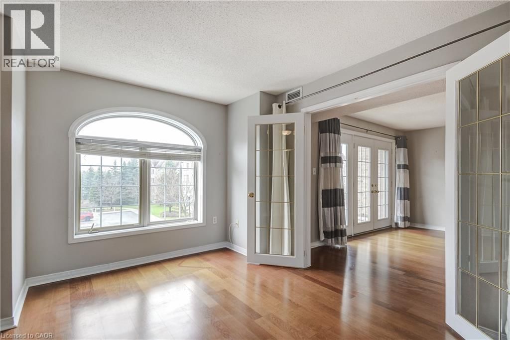 306E - 216 PLAINS ROAD WEST Image 26