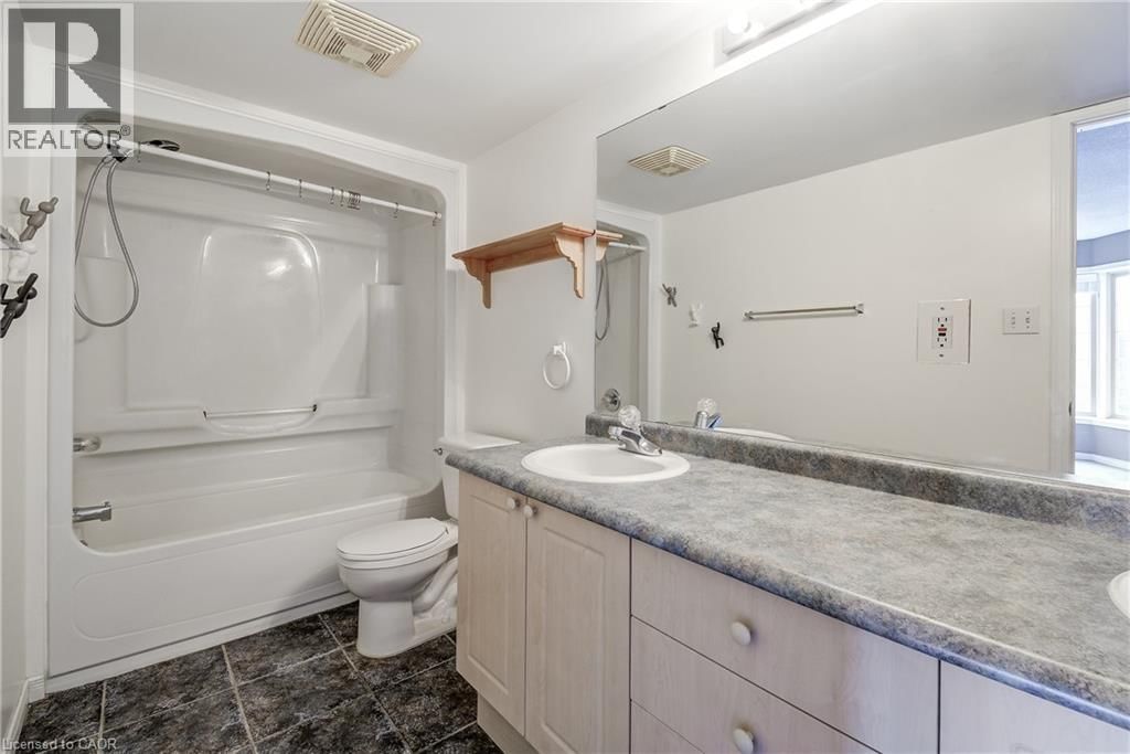 306E - 216 PLAINS ROAD WEST Image 34