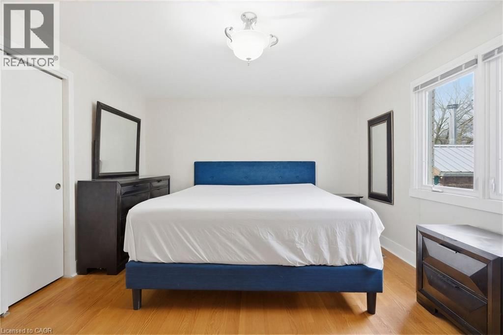 92 WATER STREET Image 15