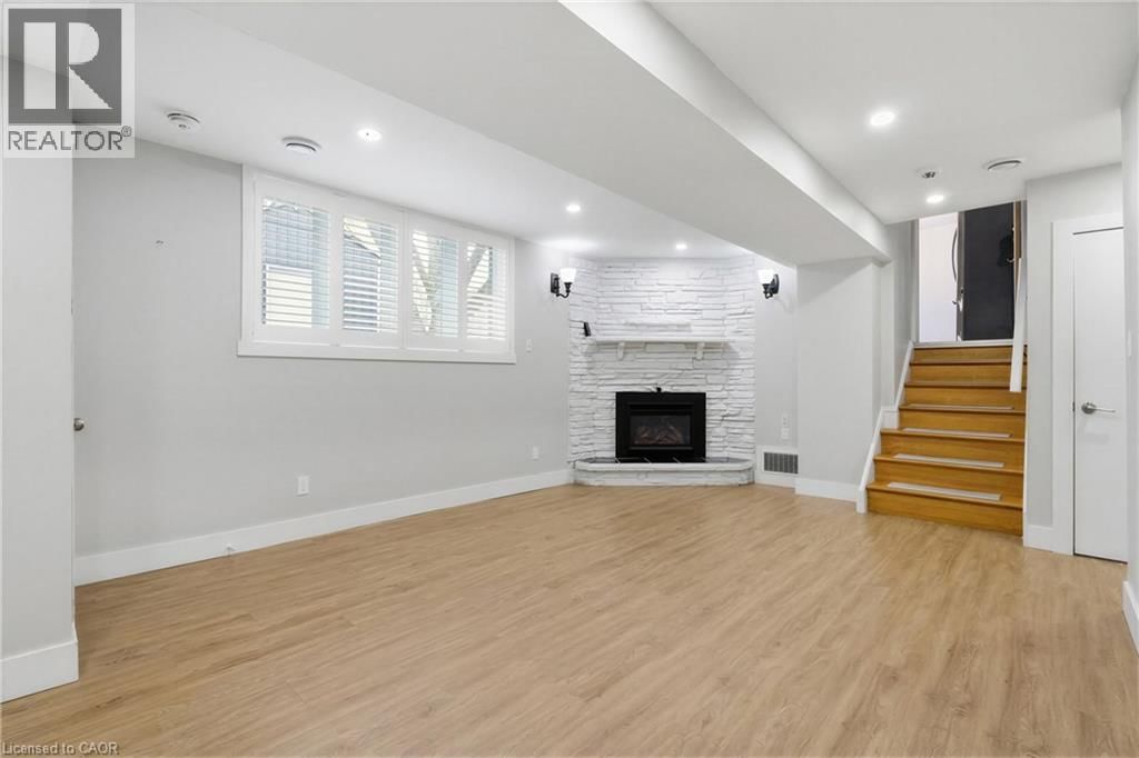 92 WATER STREET Image 16