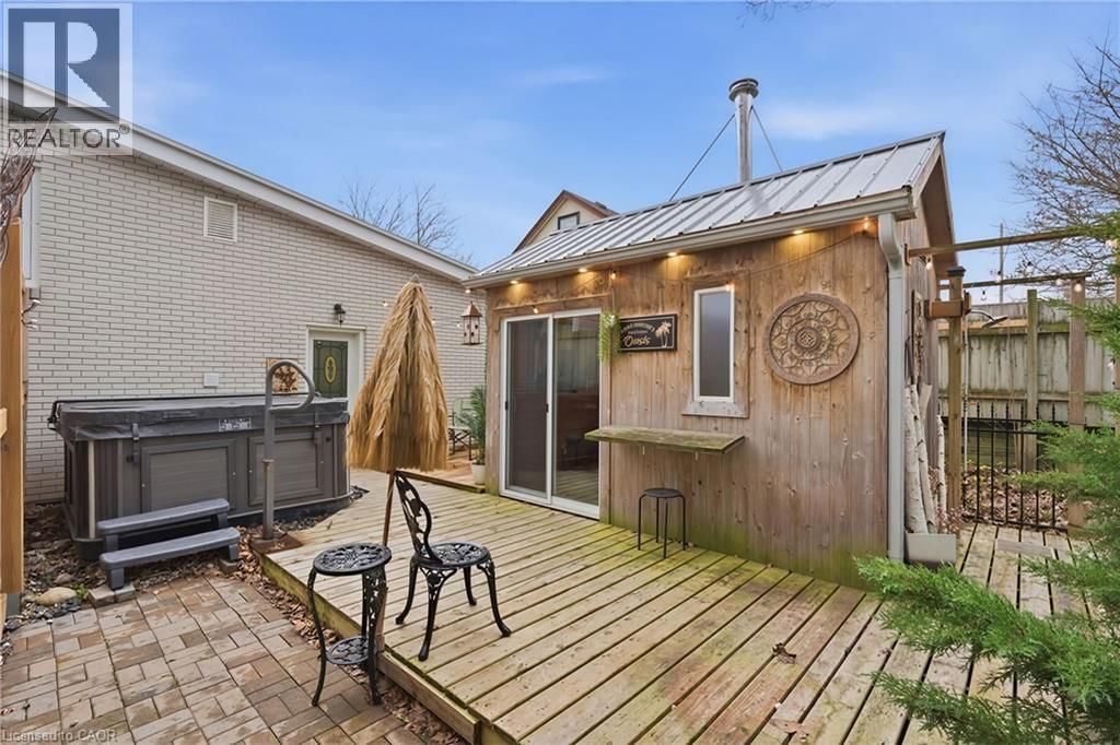 92 WATER STREET Image 24