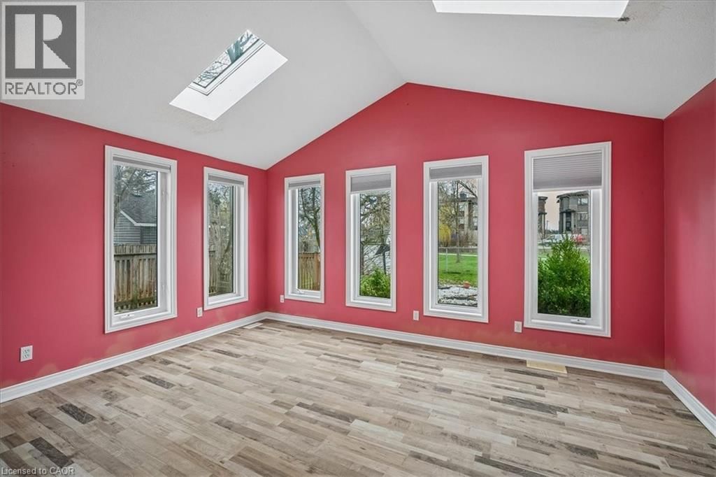 5 HERBERT COURT Image 13