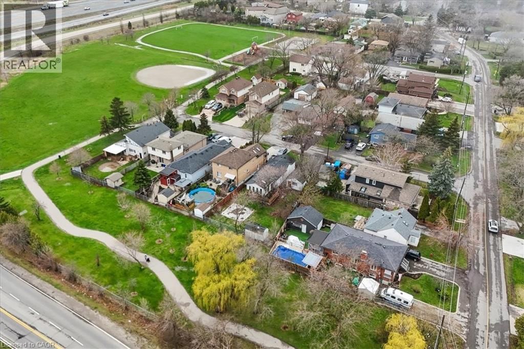 5 HERBERT COURT Image 28