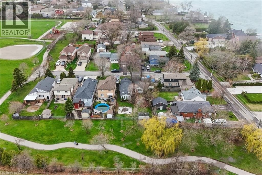 5 HERBERT COURT Image 31