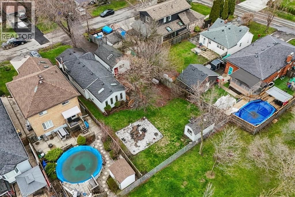 5 HERBERT COURT Image 33