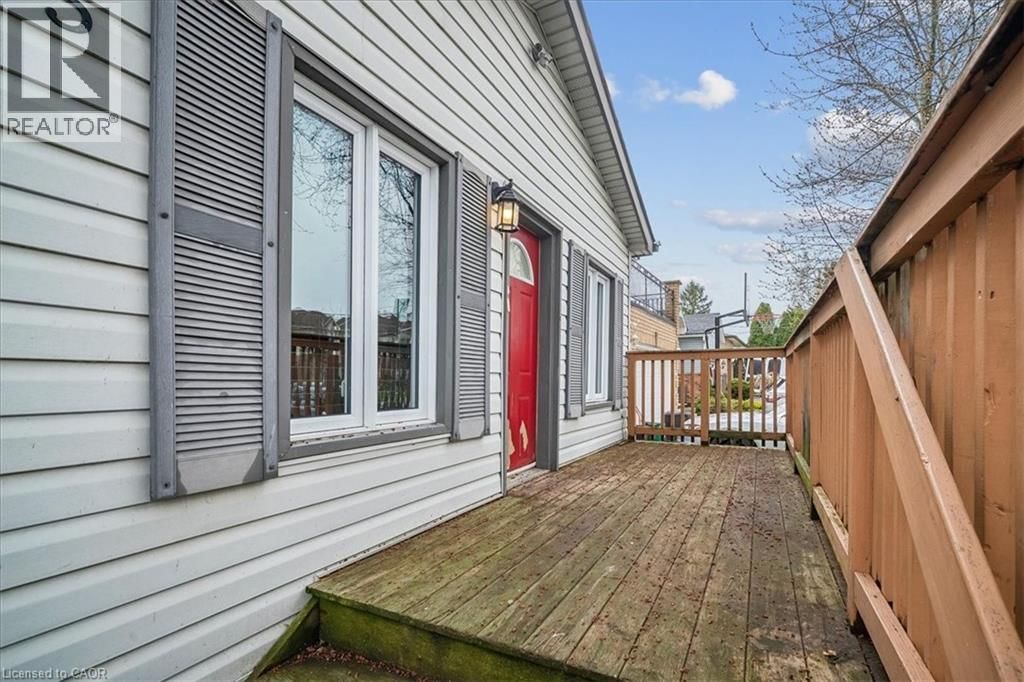 5 HERBERT COURT Image 4