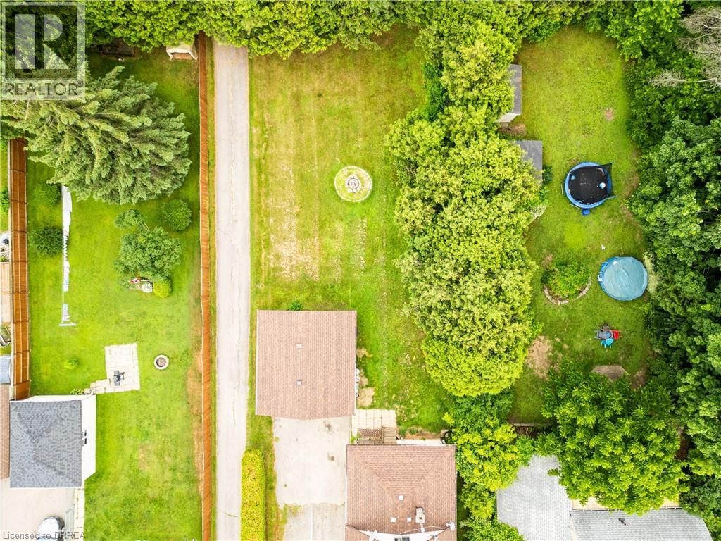 978 NORFOLK STREET NORTH Image 19