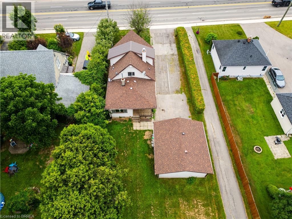 978 NORFOLK STREET NORTH Image 20