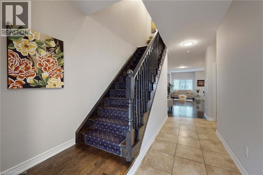 34 FOREST VALLEY CRESCENT Image 22