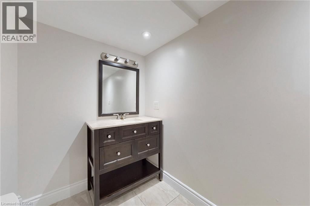 34 FOREST VALLEY CRESCENT Image 41