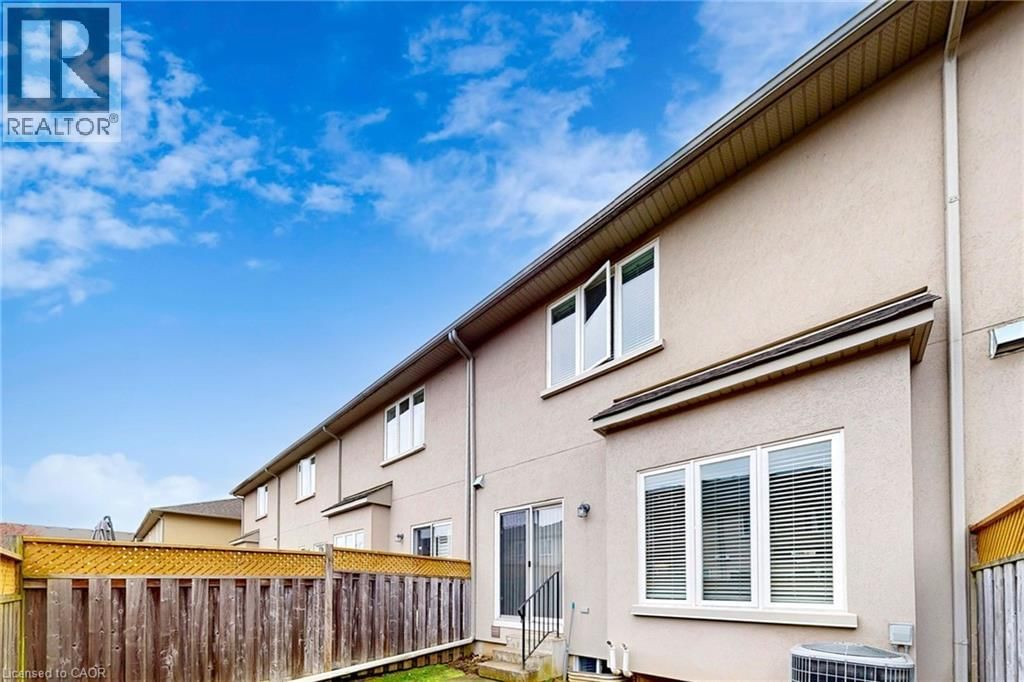 34 FOREST VALLEY CRESCENT Image 43