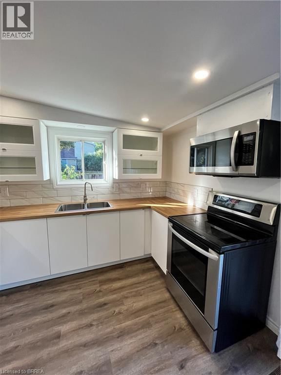 72 KING LANE Image 11