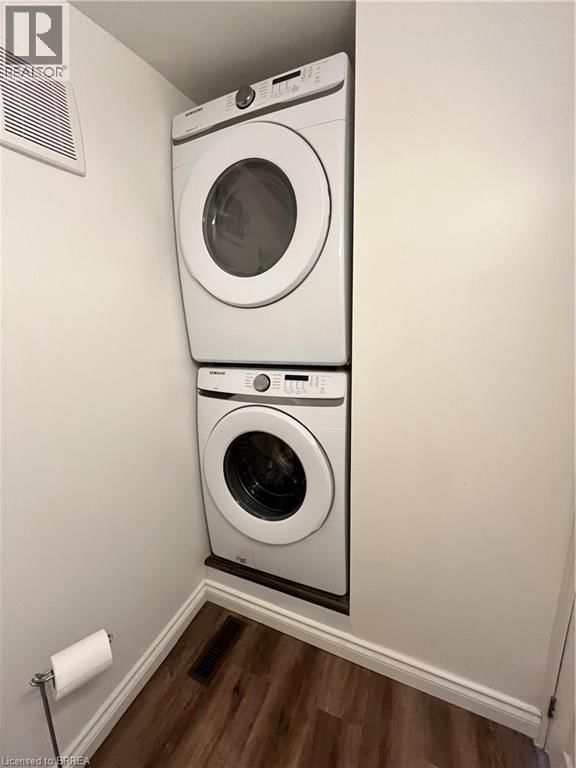 72 KING LANE Image 17