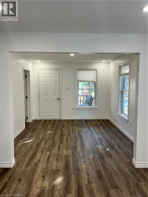 72 KING LANE Image 18