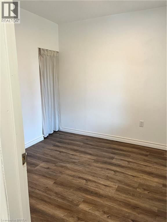 72 KING LANE Image 23