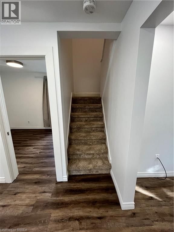 72 KING LANE Image 24