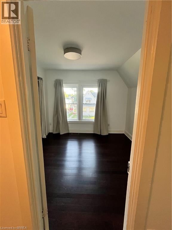 72 KING LANE Image 28