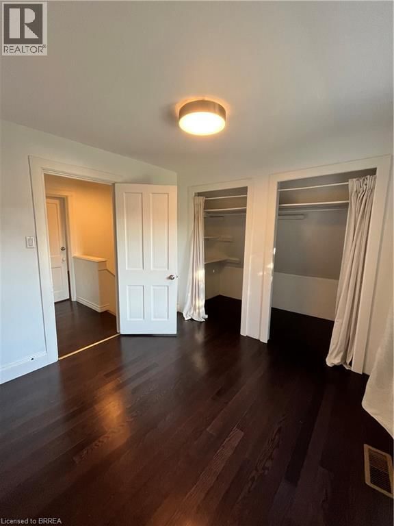 72 KING LANE Image 30