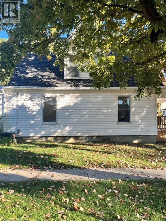 72 KING LANE Image 36