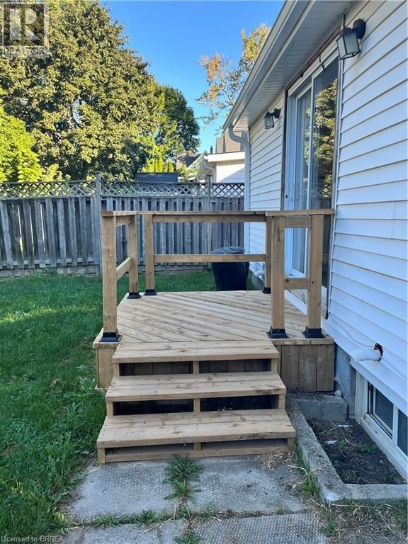 72 KING LANE Image 41