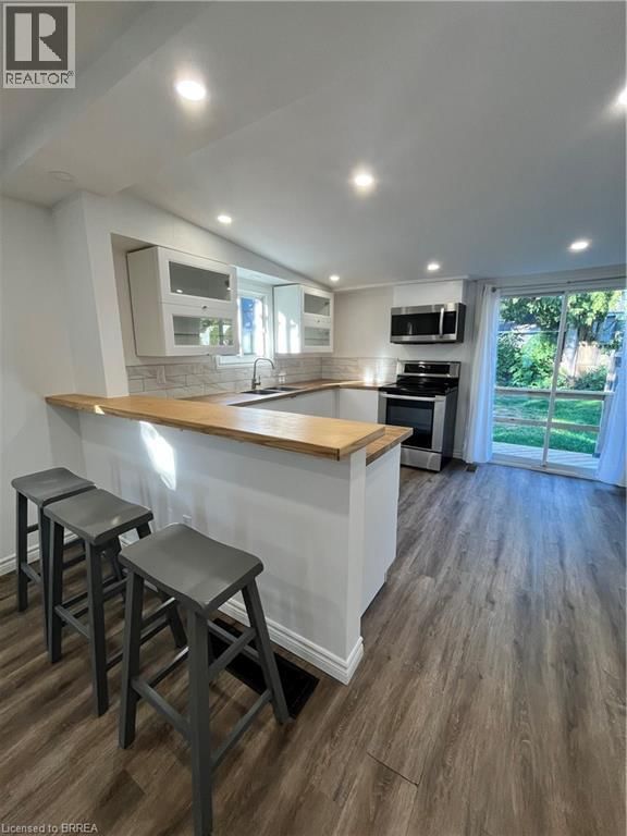 72 KING LANE Image 9