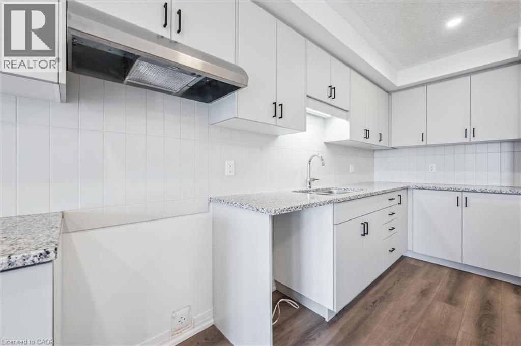 23 BENNINGER DRIVE Image 12