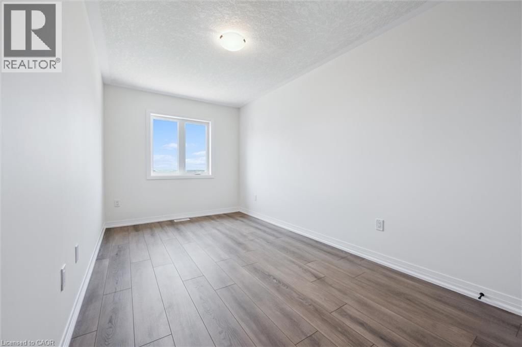 23 BENNINGER DRIVE Image 17