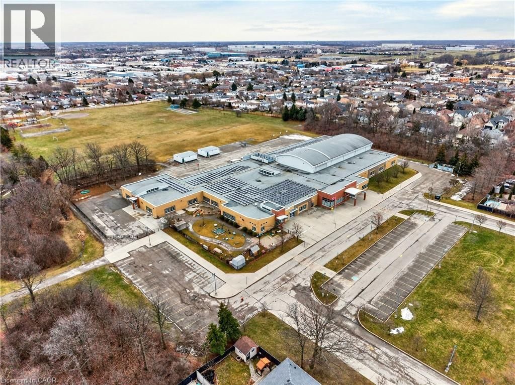 189 TEMPLEMEAD DRIVE Image 46