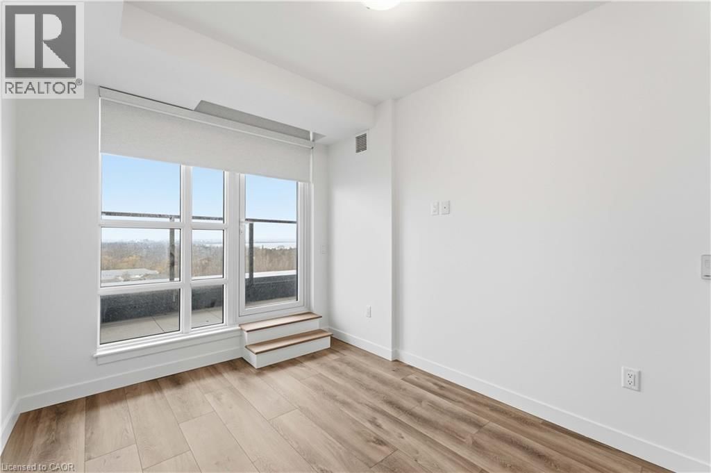 1006 - 461 GREEN ROAD Image 13