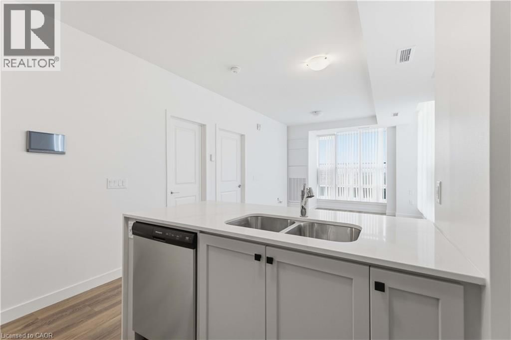 1006 - 461 GREEN ROAD Image 24