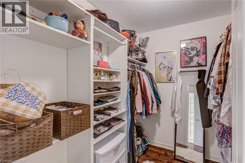 5 - 1560 KERNS ROAD Image 23