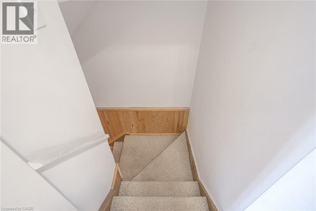 5 - 1560 KERNS ROAD Image 32