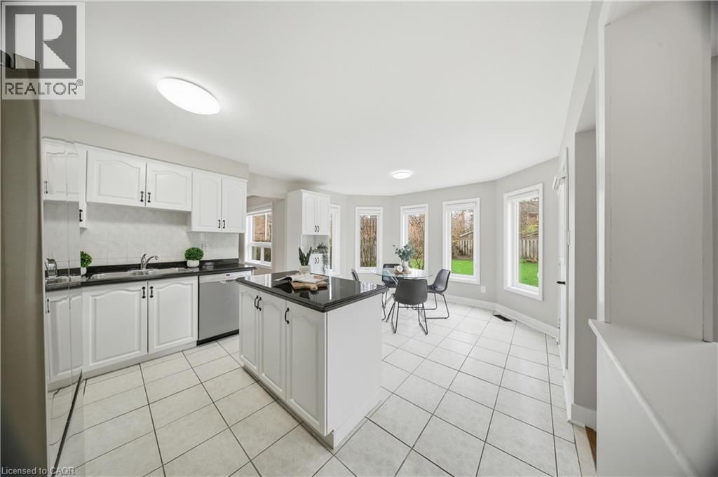 85 PROFESSOR'S LAKE PARKWAY Image 14