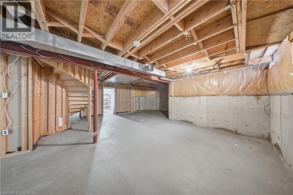 85 PROFESSOR'S LAKE PARKWAY Image 40