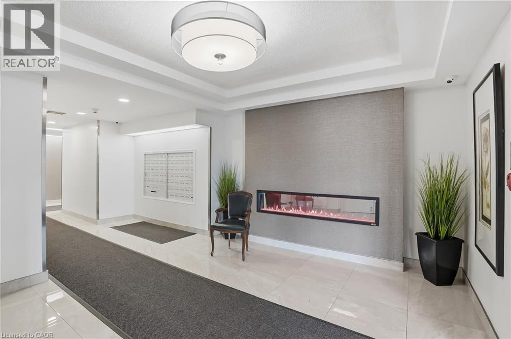 108 - 3497 UPPER MIDDLE ROAD Image 2